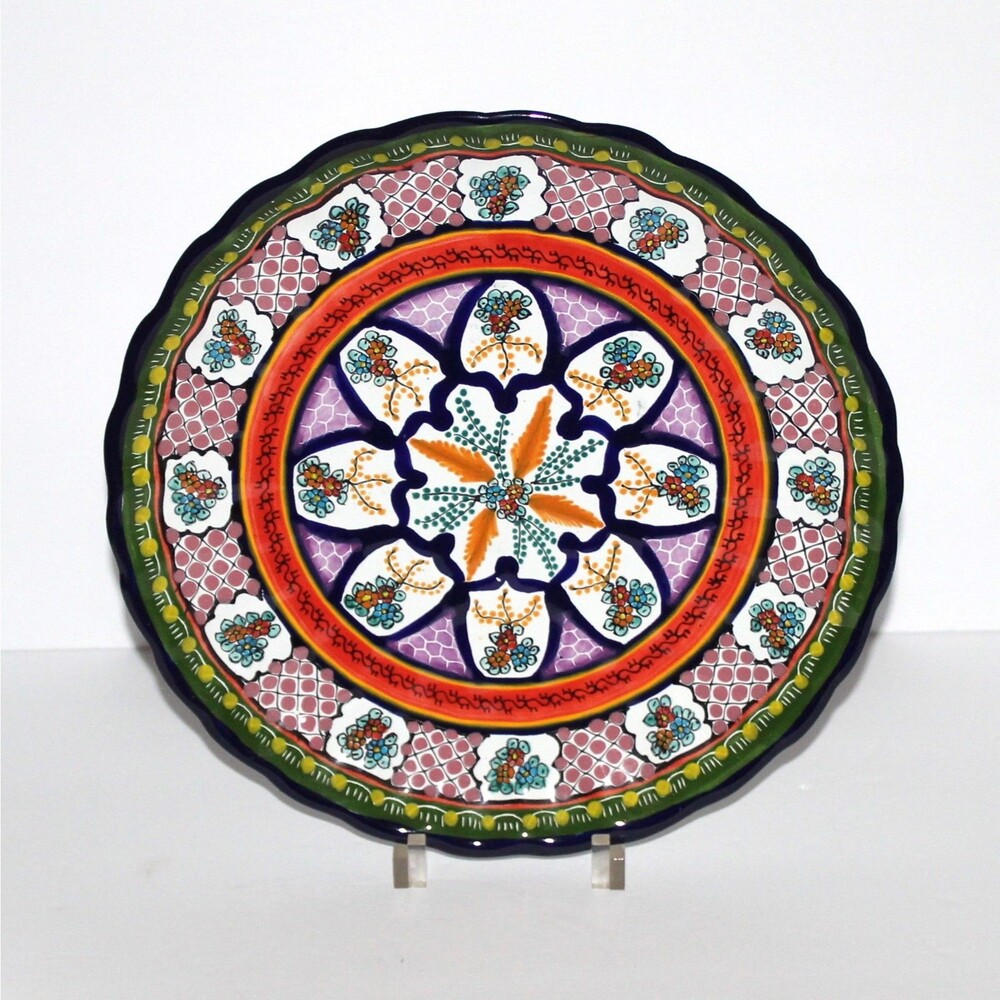 Plate Talavera Pottery Puebla Mexico Hernandez hand painted 10.5" wall decor